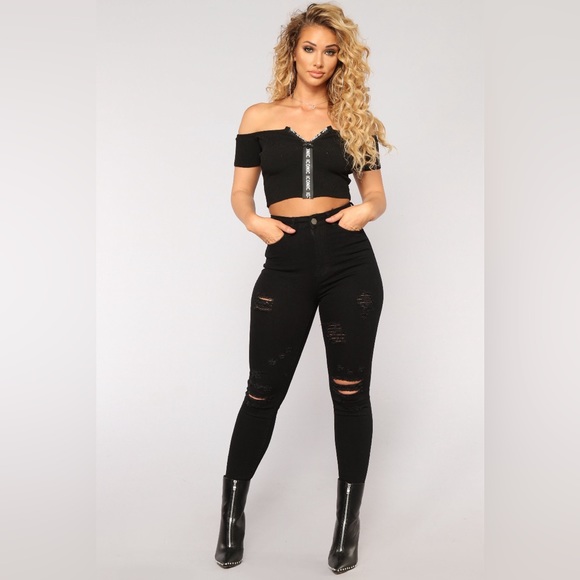 Fashion Nova Black Distressed Jeans Size: 9/29 - Picture 1 of 8
